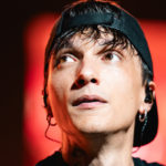 Ultimo primo nelle classifiche