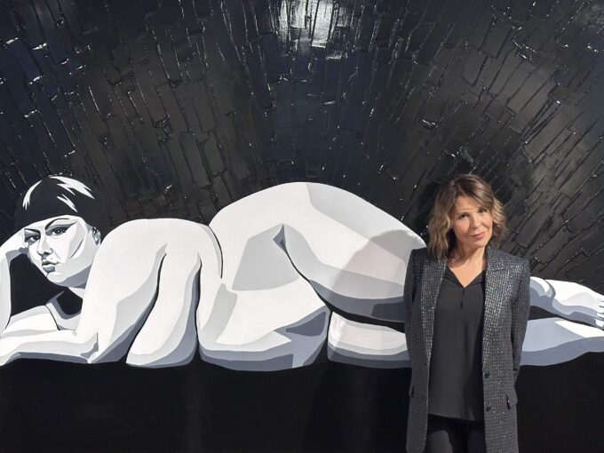 Luna Berlusconi Divina