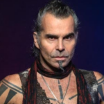 Piero Pelù costretto a rinviare il tour per motivi di salute