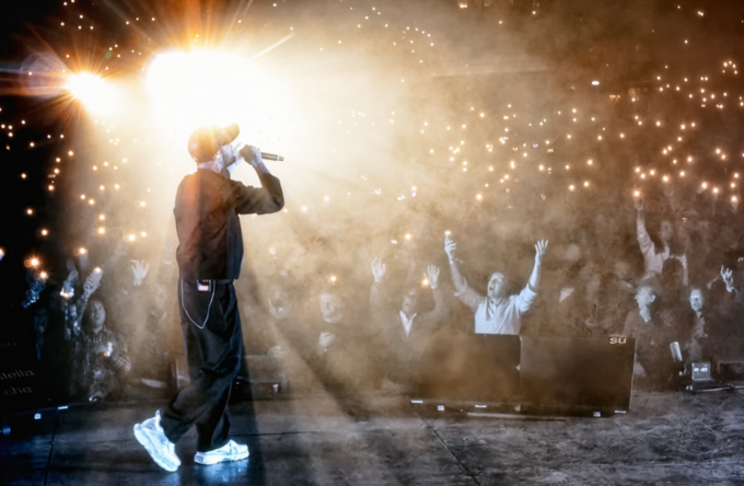 RAF celebra 40 anni di musica con un EP speciale. Fuori da oggi "THE UNREALEASED DUETS"