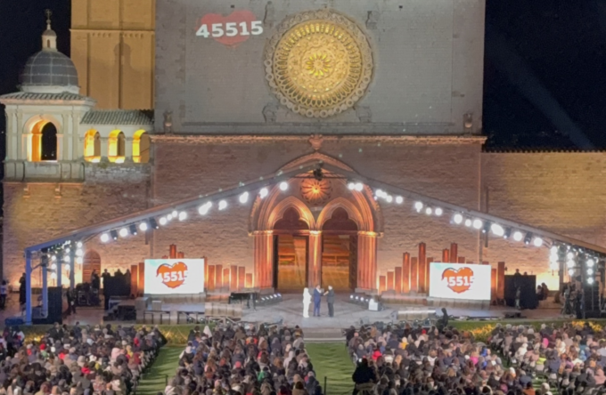 Con il Cuore Nel Nome di Francesco 2025: musica, emozioni e solidarietà in diretta da Assisi