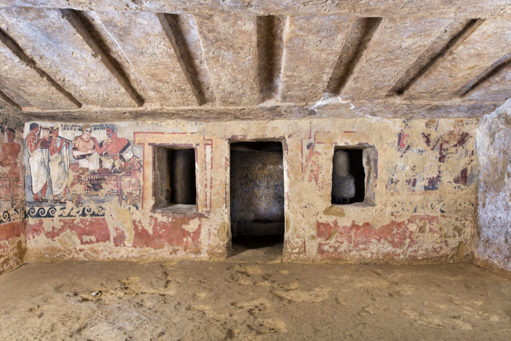 Tomba degli Scudi Tarquinia