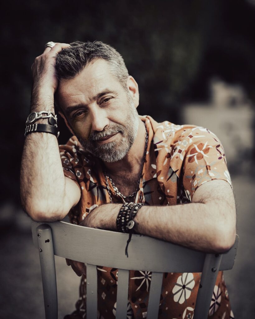 Daniele Silvestri vince il Premio Tenco 2025 alla carriera