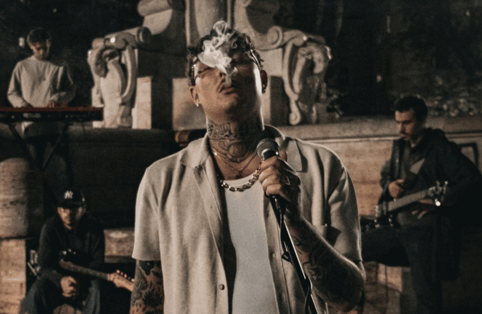 Side Baby Medicine videoclip