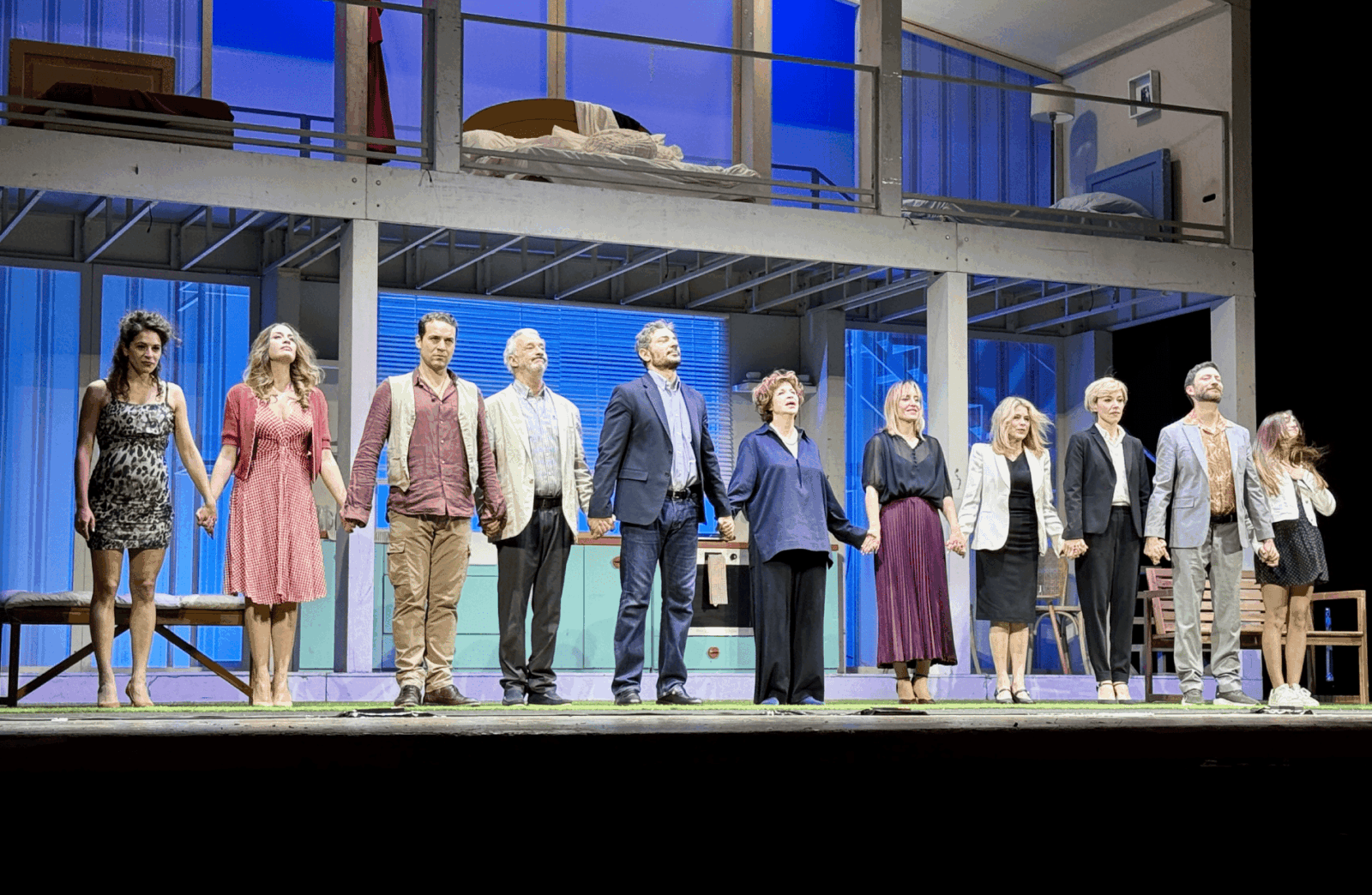 A casa tutti bene recensione