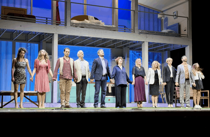 A casa tutti bene recensione