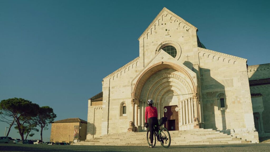 Elisa Di Francisca Pedalar m’è dolce in queste Marche