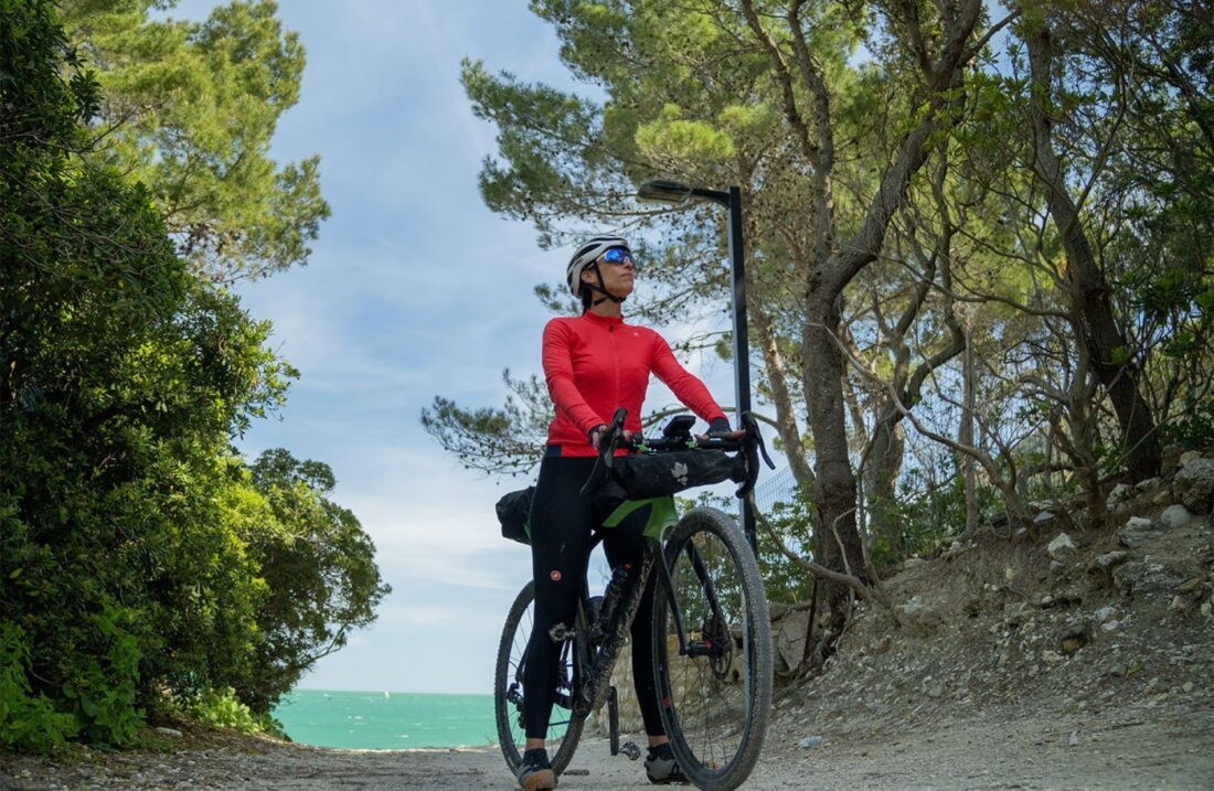documentario Elisa Di Francisca Pedalar m’è dolce in queste Marche