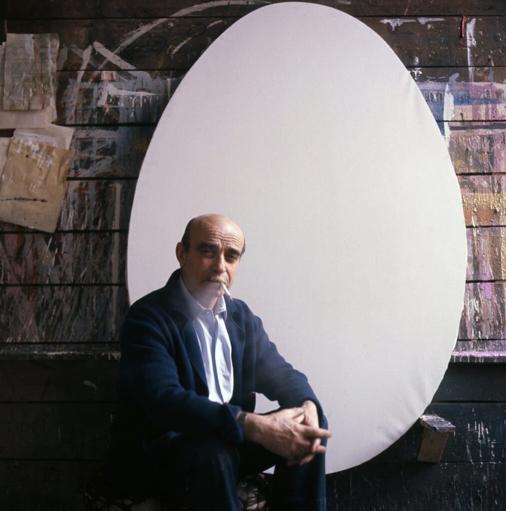 Lucio Fontana