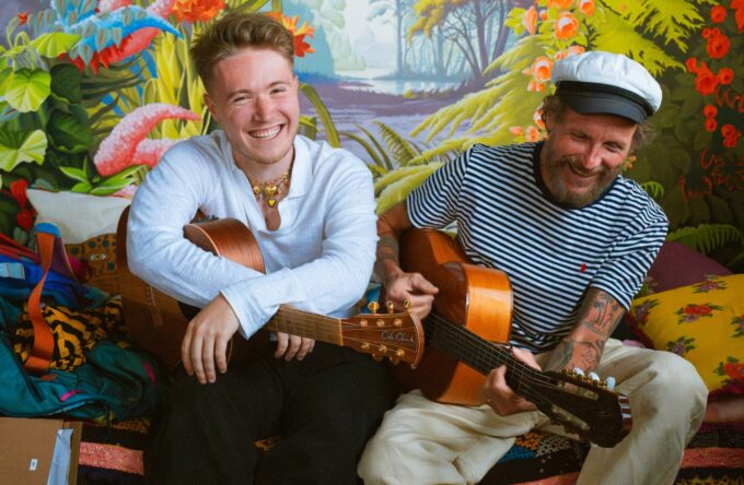 ascolta Jovanotti e Alfa Buon Vento