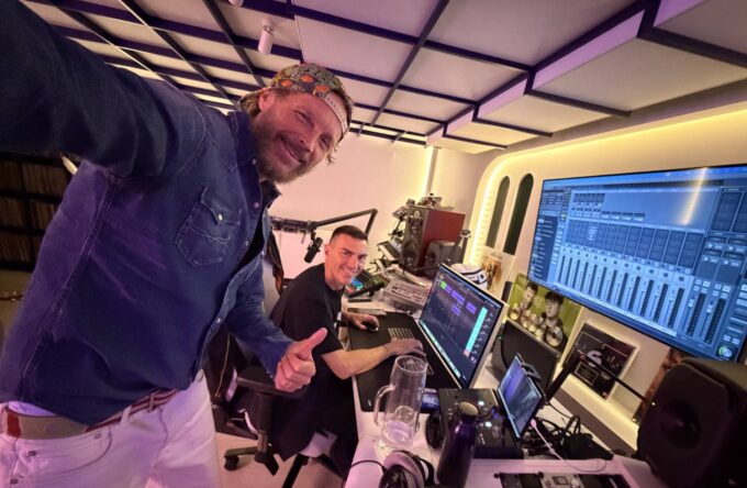 ascolta Gabry Ponte Jovanotti DNA