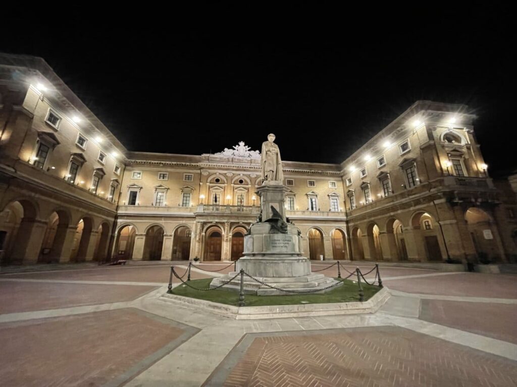 Tiromancino Recanati