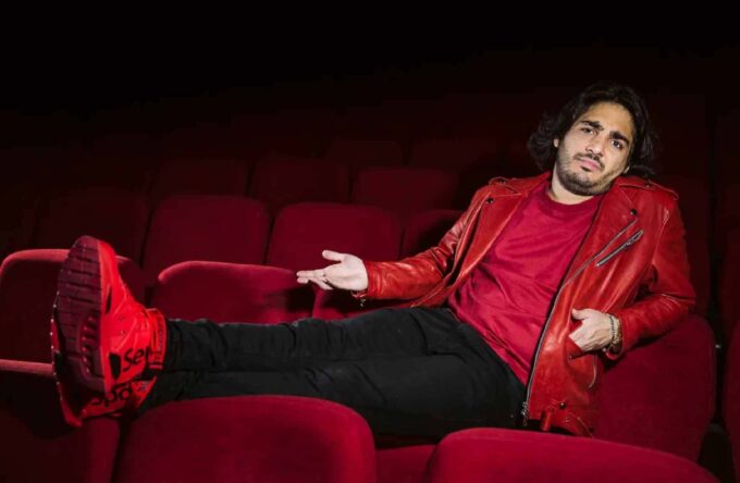 Max Angioni a teatro Macerata