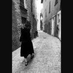 recensione The Untrue History Pesaro
