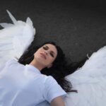 Laura Pausini Siamo soli nell’immenso vuoto che c’è